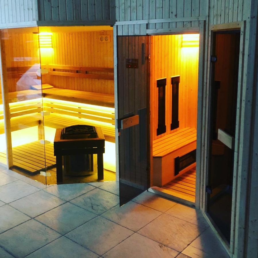 Bazilika alatt Panzió Acomodação com café da manhã Esztergom Exterior foto
